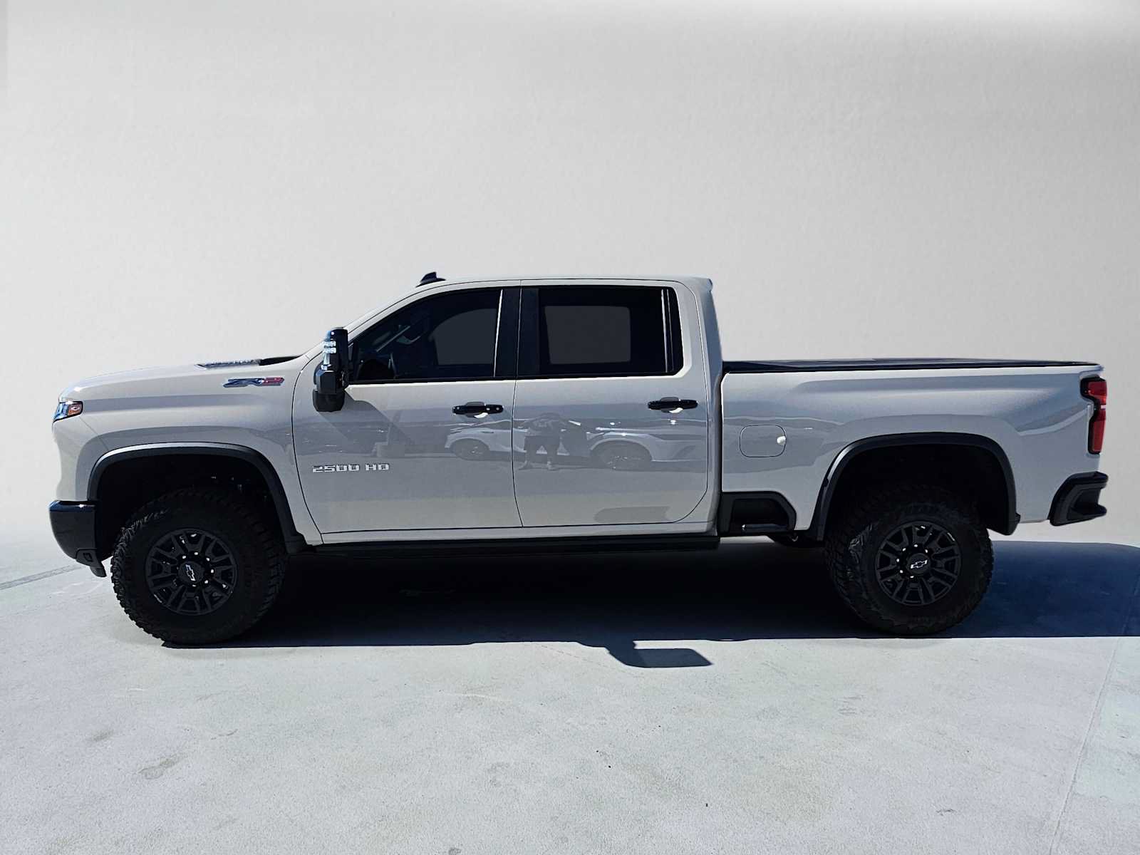 Used 2026 Chevrolet Silverado 2500 ZR2 AWD/4WD image 6