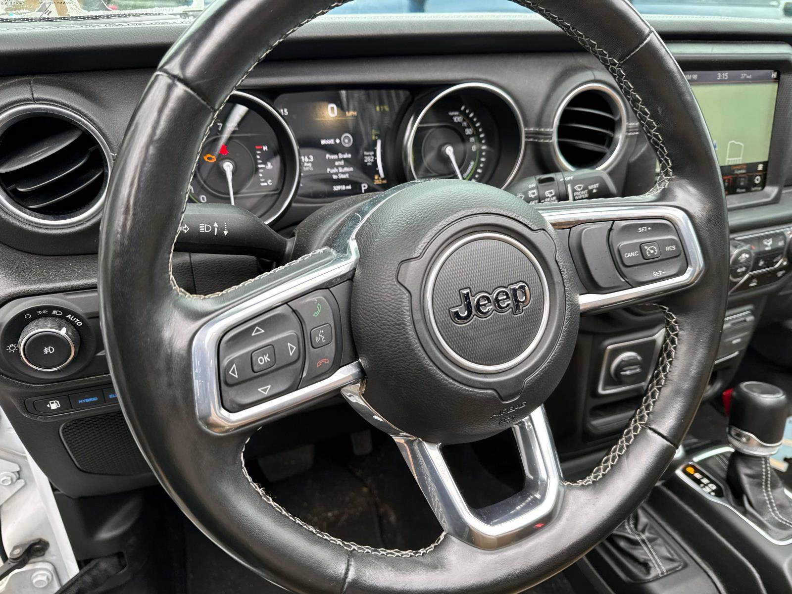 Used 2023 Jeep Wrangler Unlimited Sahara w/ Cold Weather Group image 11