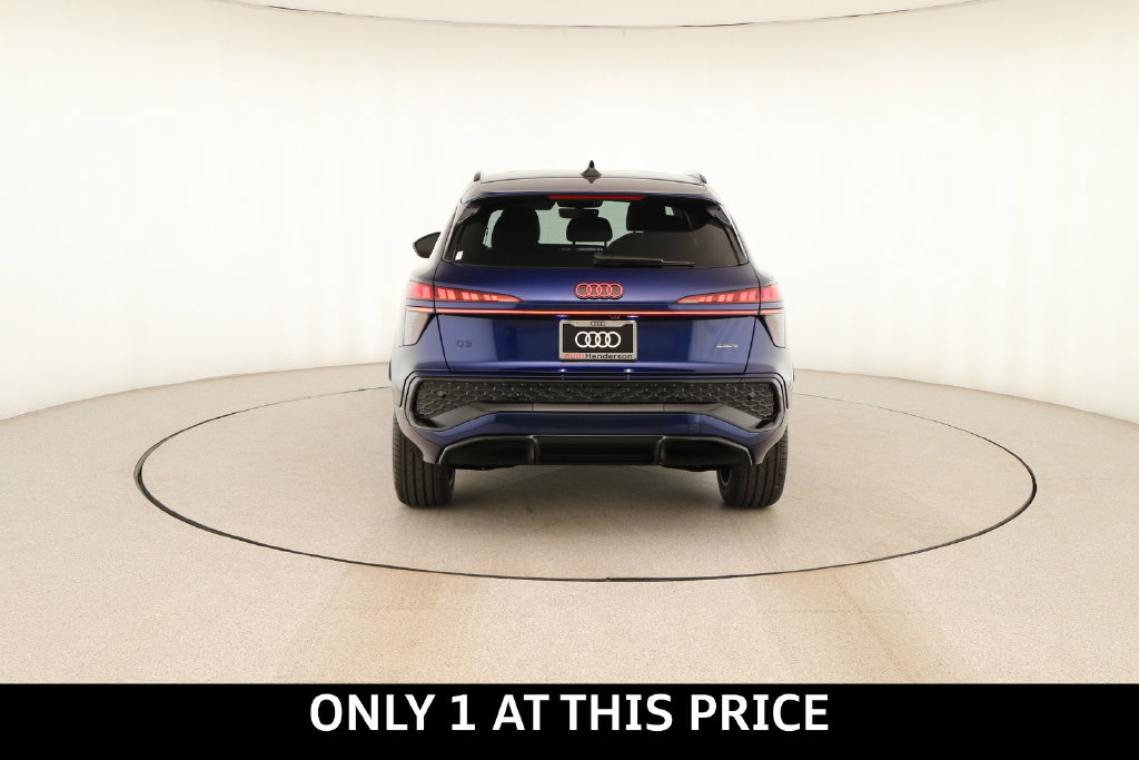 New 2026 Audi Q3 quattro 2.0T AWD/4WD image 5