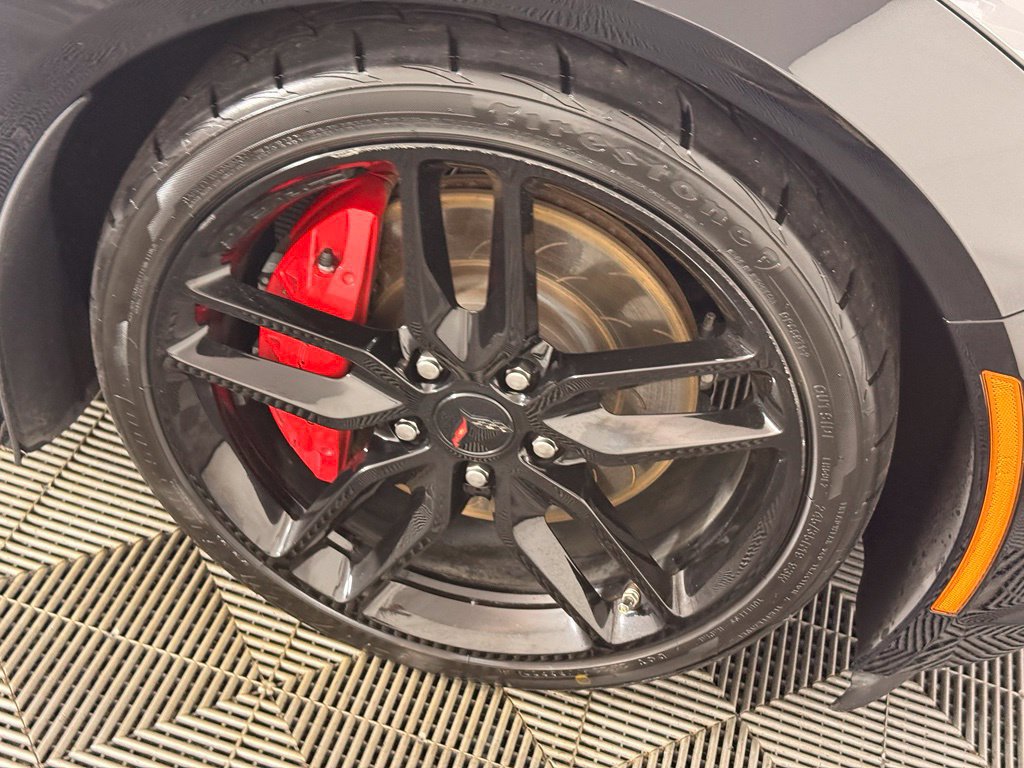 Used 2019 Chevrolet Corvette Stingray Coupe RWD image 13