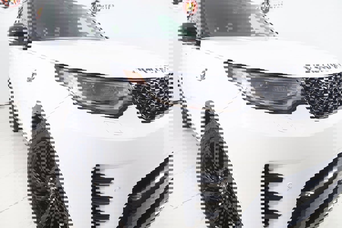 Used 2023 Land Rover Discovery S R-Dynamic image 19