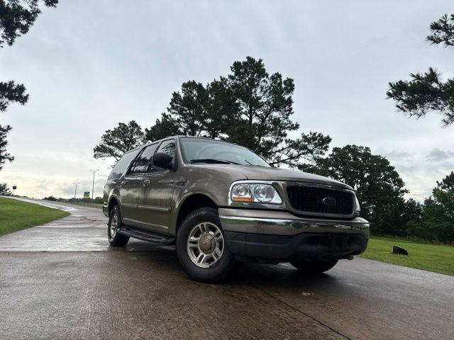 Used 2002 Ford Expedition XLT RWD image 4