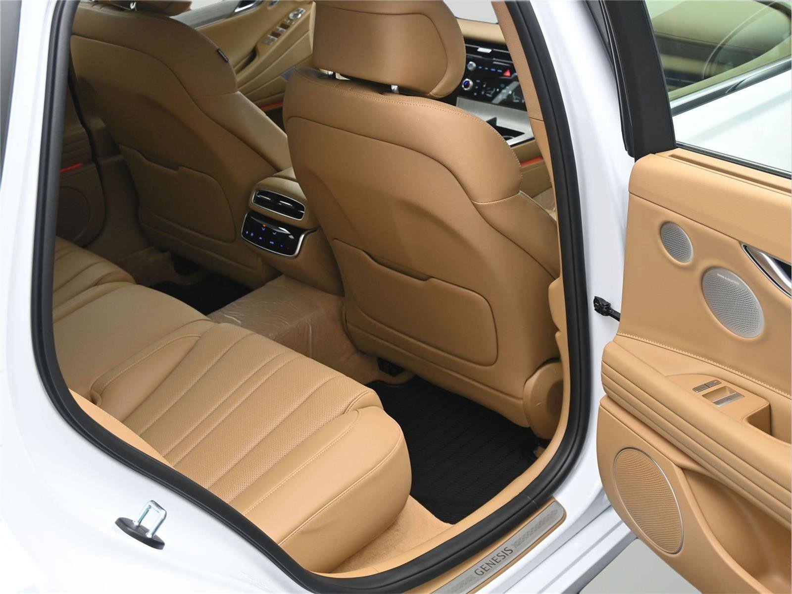 New 2026 Genesis G80 2.5T Advanced AWD/4WD image 13