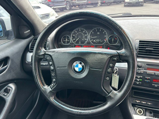 Used 2005 BMW 330i 330i image 19