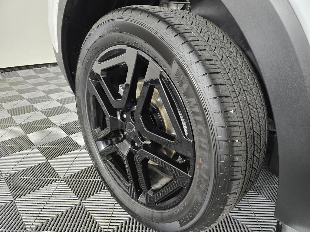 Used 2025 Kia Telluride SX Prestige X-Line image 18