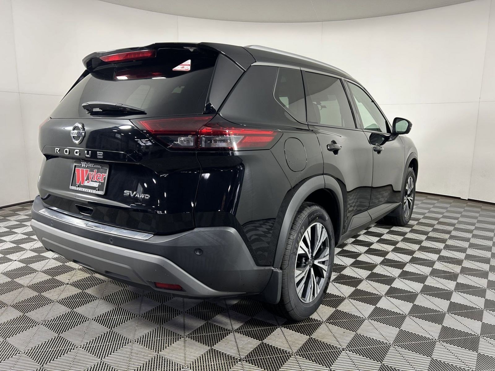 Certified 2021 Nissan Rogue SV w/ Premium Package image 7