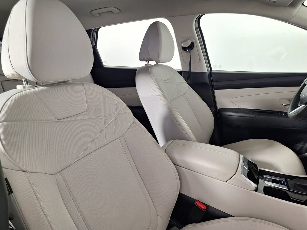 Used 2026 Hyundai Tucson SE FWD image 25