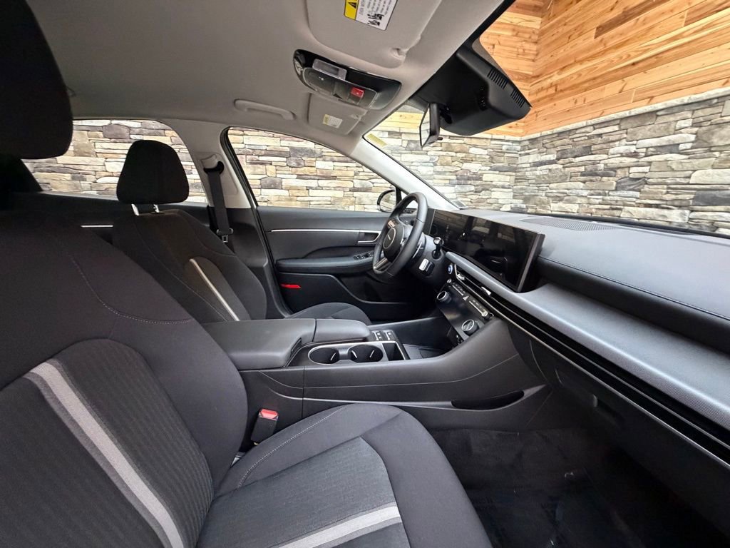 Certified 2025 Hyundai Sonata SEL image 14