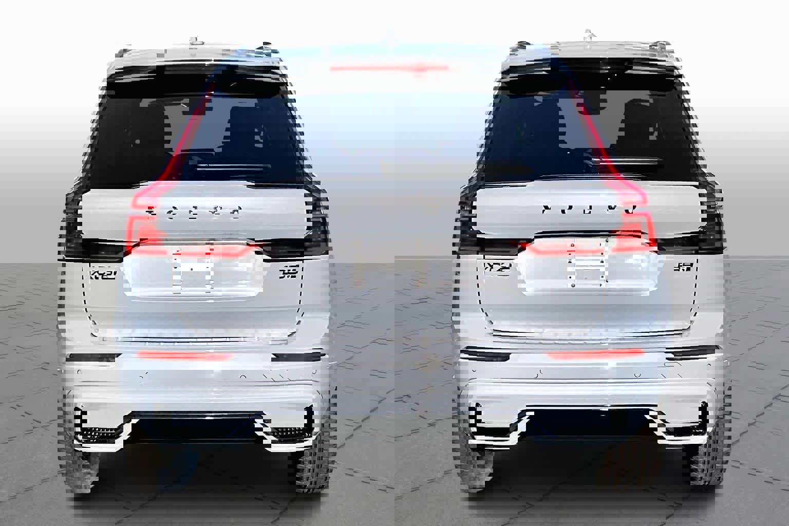 New 2026 Volvo XC60 B5 Ultra w/ Protection Package Premier image 4