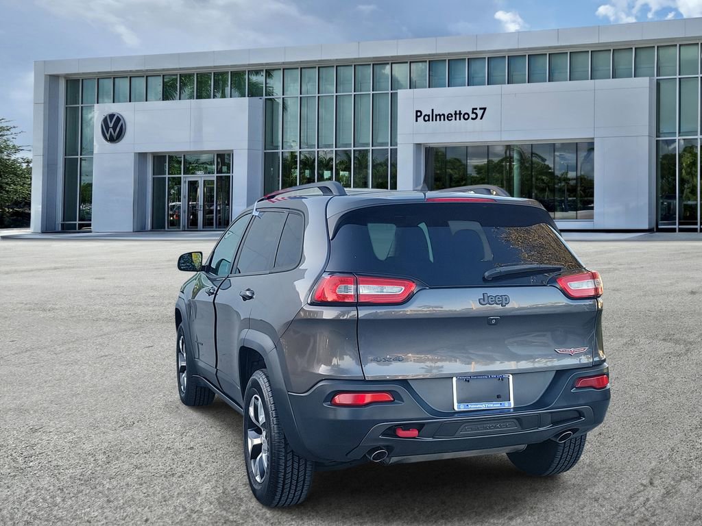 Used 2018 Jeep Cherokee Trailhawk image 4