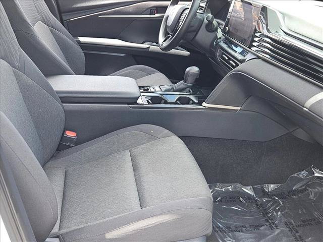 Used 2025 Toyota Camry LE FWD image 26