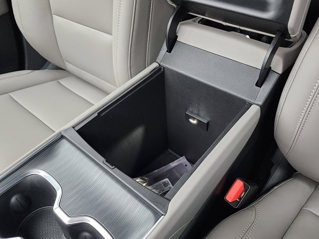 New 2026 GMC Acadia Elevation w/ Black Edition image 34