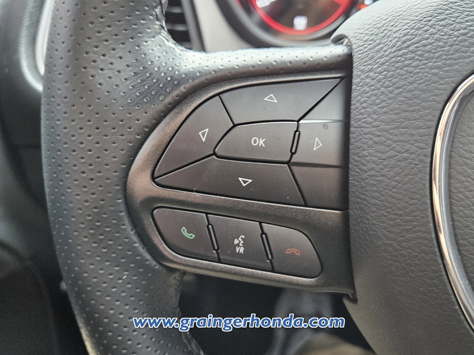 Used 2023 Dodge Challenger SXT w/ Blacktop Package image 18