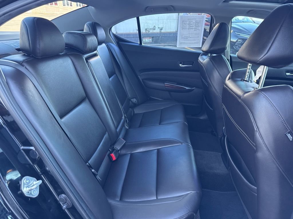 Used 2017 Acura TLX image 30