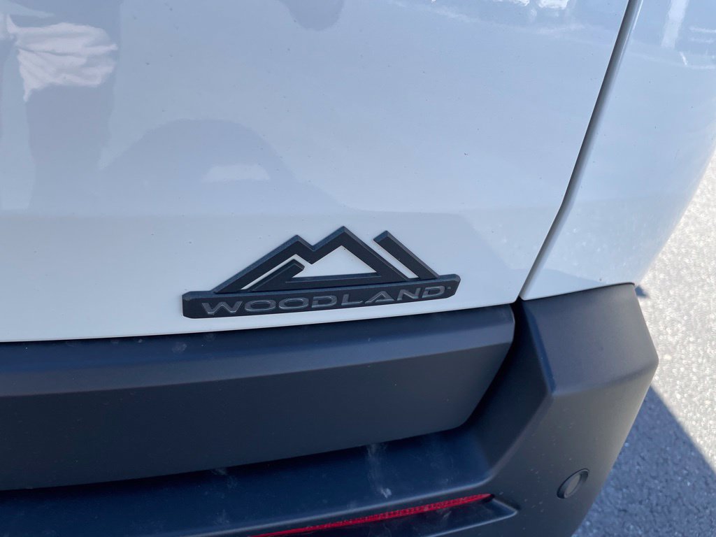 New 2027 Toyota bZ Woodland AWD/4WD image 7