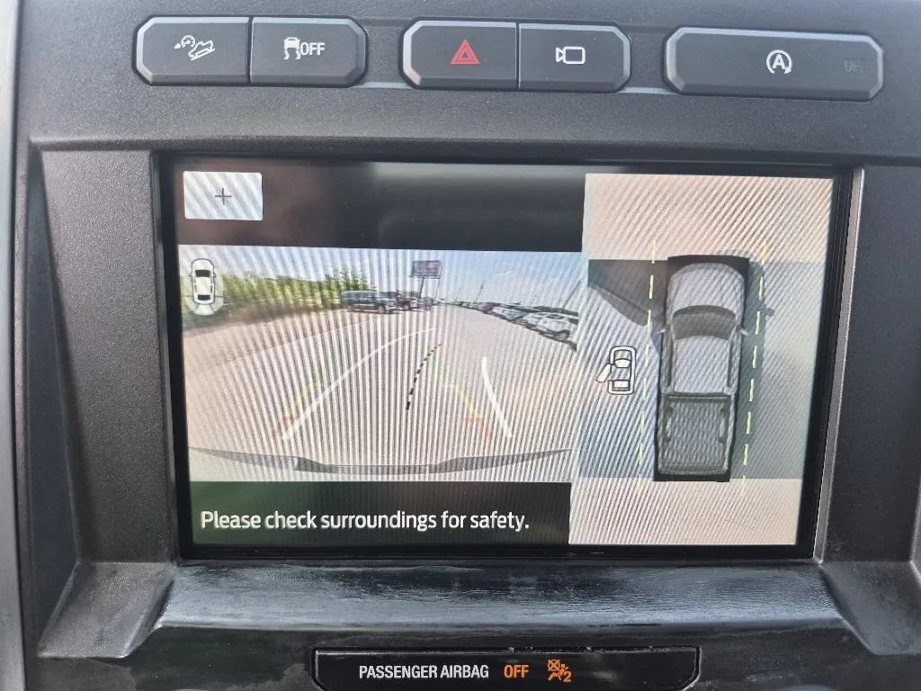 Used 2019 Ford F150 Platinum w/ Equipment Group 701A Luxury AWD/4WD image 34