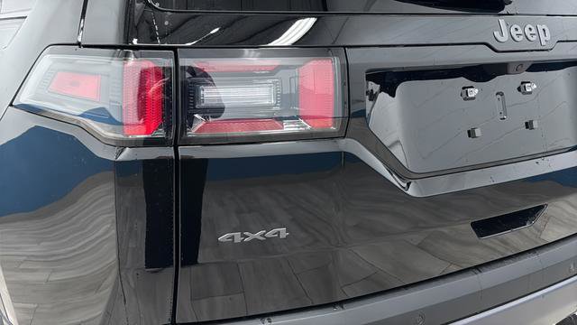 New 2026 Jeep Cherokee Laredo AWD/4WD image 36