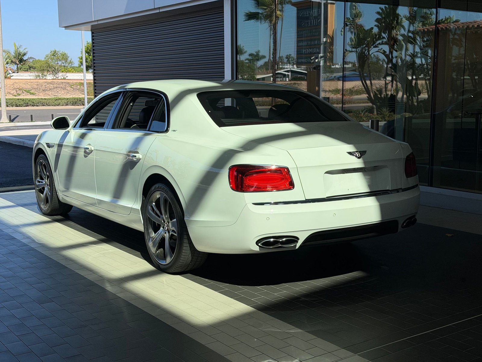 Certified 2018 Bentley Flying Spur S V8 AWD/4WD image 6