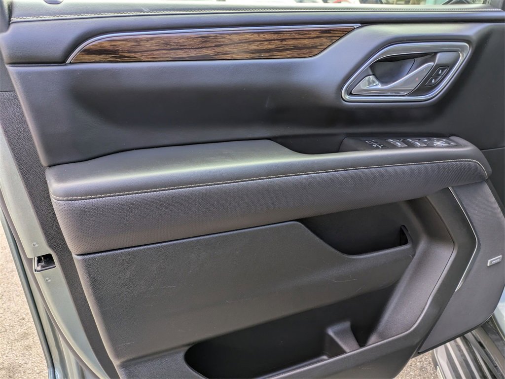 Used 2023 Chevrolet Tahoe Premier image 11