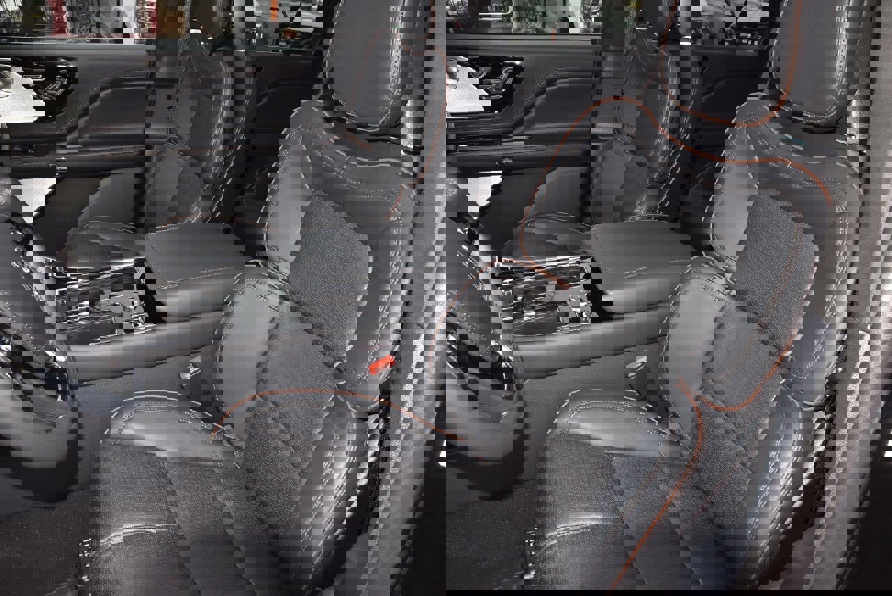 New 2026 Lincoln Aviator Black Label w/ Dynamic Handling Package image 34