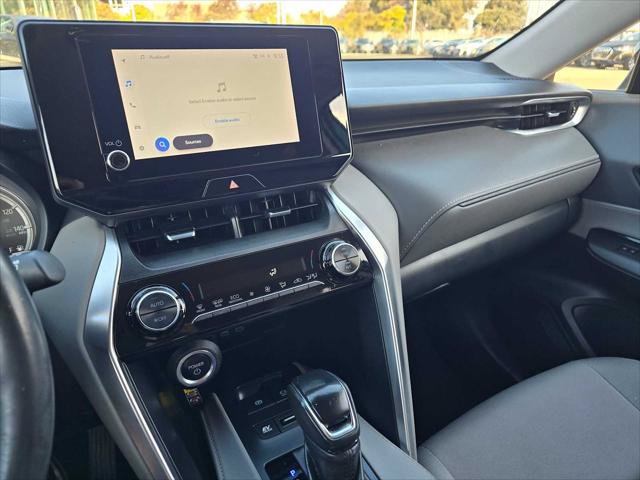 Used 2023 Toyota Venza LE AWD/4WD image 26