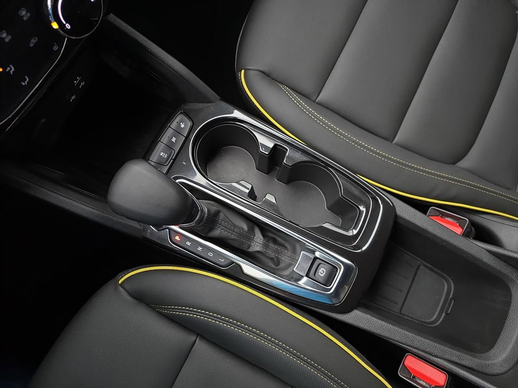 Used 2024 Chevrolet TrailBlazer ACTIV image 23