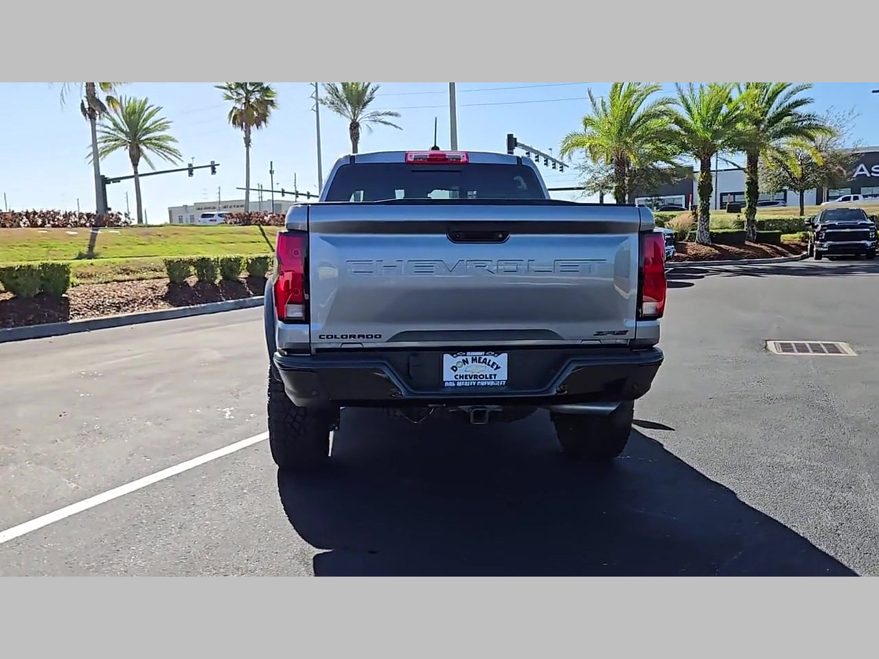 New 2025 Chevrolet Colorado ZR2 w/ Technology Package image 19