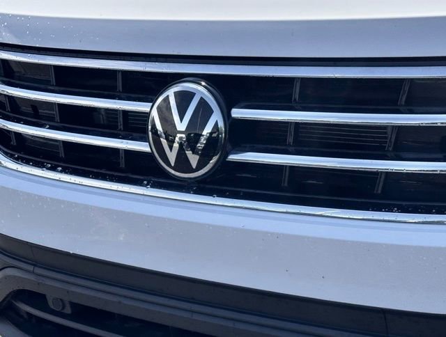 Used 2024 Volkswagen Tiguan Wolfsburg Edition FWD image 5