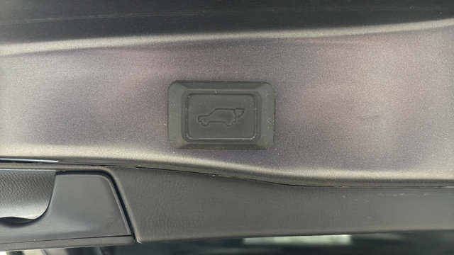 Used 2023 Toyota RAV4 XSE AWD/4WD image 30