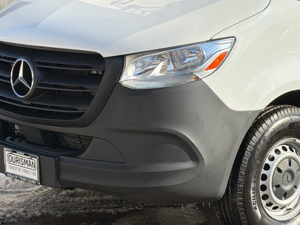 Used 2024 Mercedes-Benz Sprinter 2500 image 6