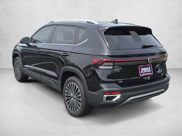 Used 2025 Volkswagen Taos SE image 6