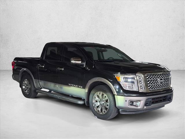 Used 2018 Nissan Titan Platinum Reserve w/ Platinum Utility Package RWD image 3