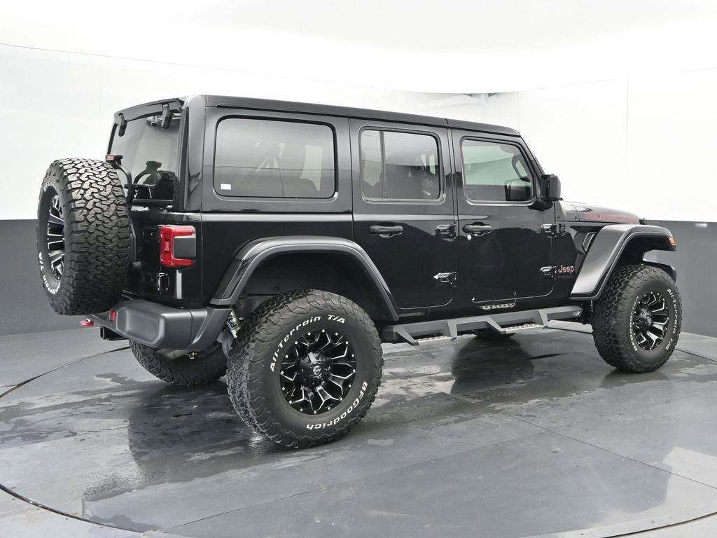 Used 2018 Jeep Wrangler Unlimited Rubicon w/ Dual Top Group AWD/4WD image 11