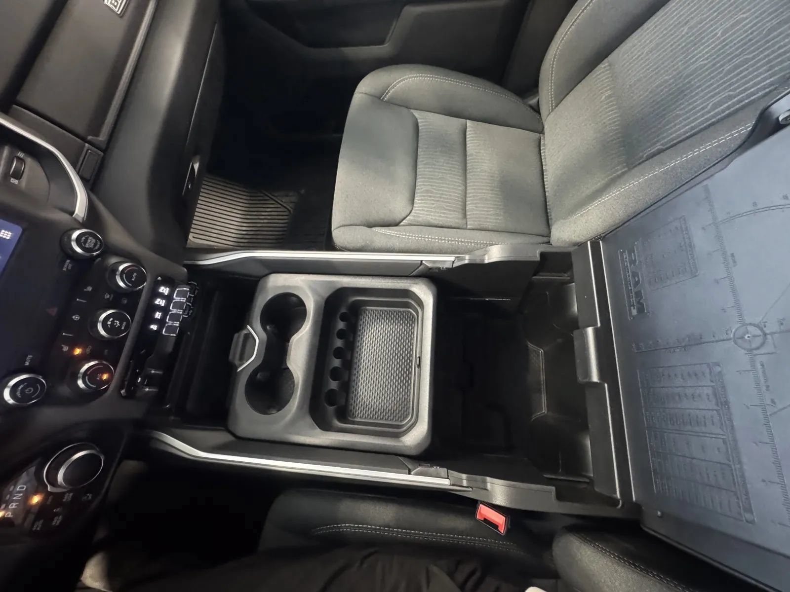 Used 2022 RAM 1500 Big Horn AWD/4WD image 35