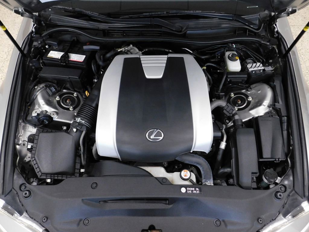 Used 2018 Lexus IS 300 F Sport w/ F Sport Package image 14