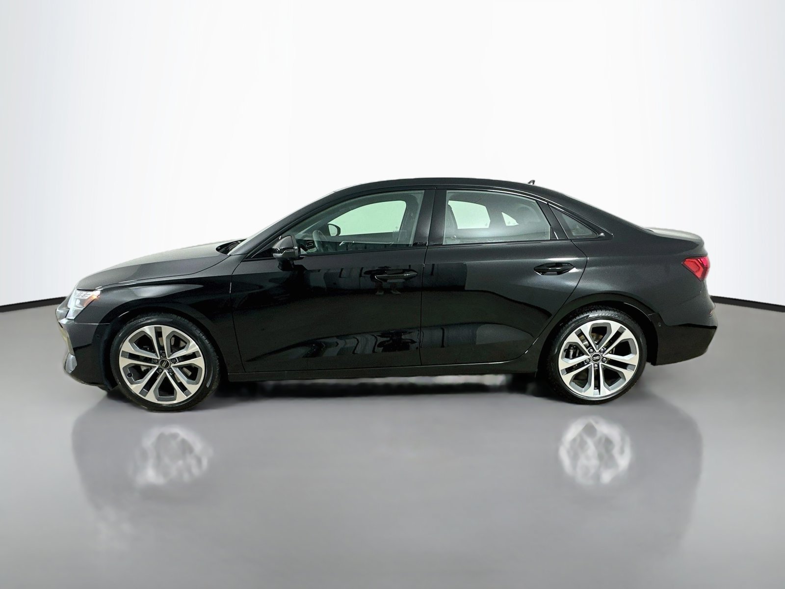 Certified 2026 Audi A3 2.0T Premium Plus AWD/4WD image 8