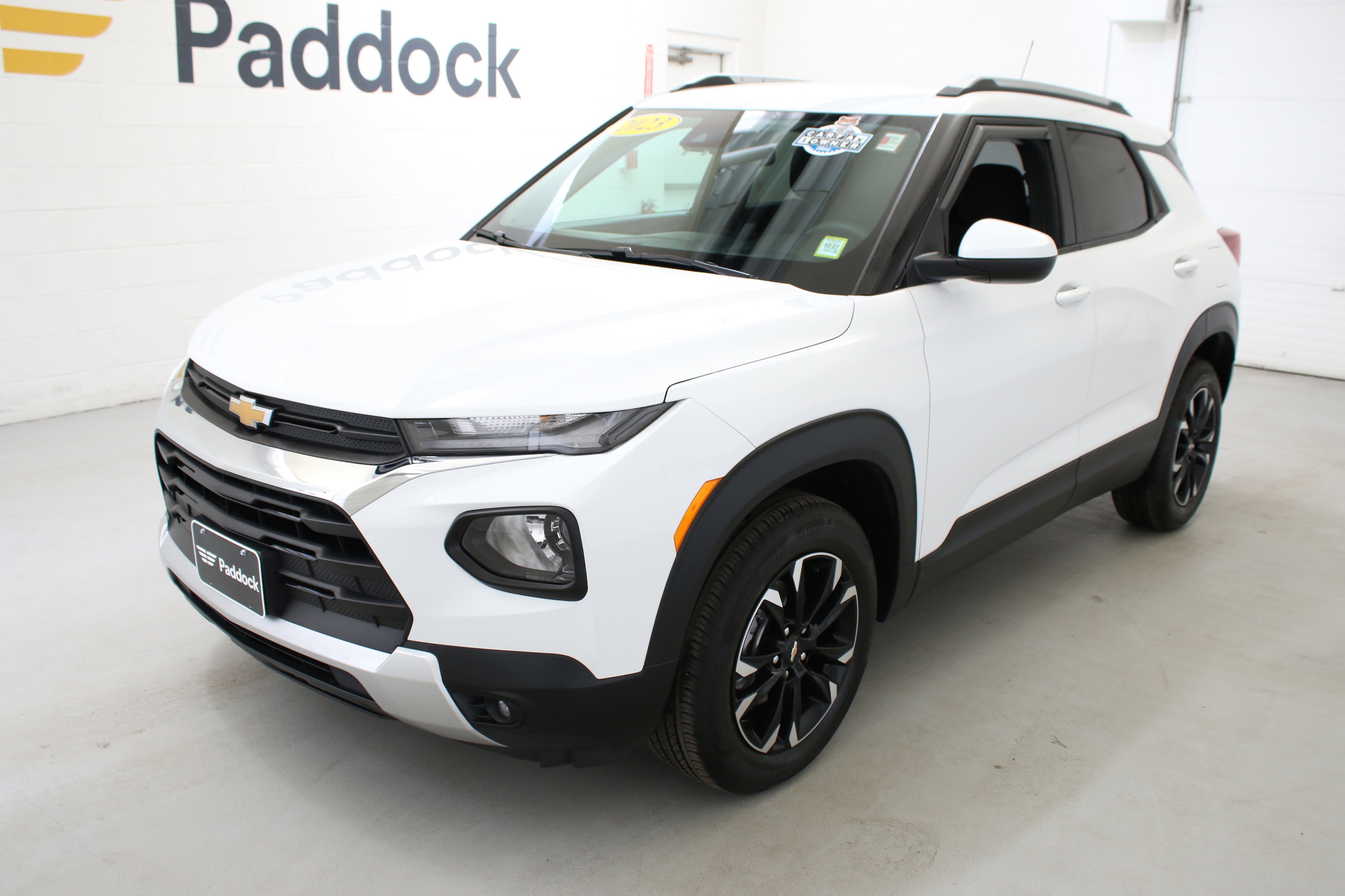 Used 2023 Chevrolet TrailBlazer LT image 3