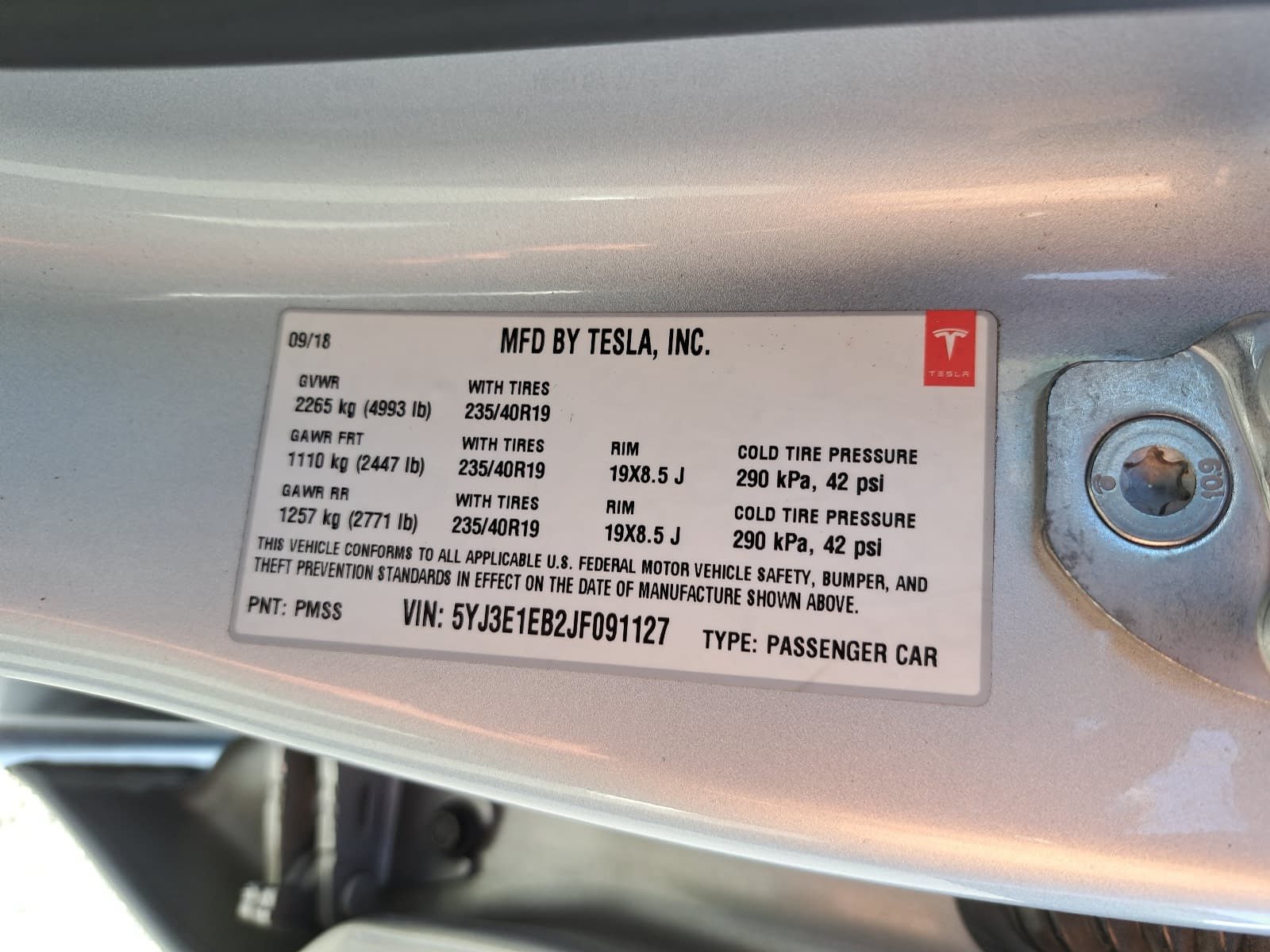 Used 2018 Tesla Model 3 Long Range AWD/4WD image 38