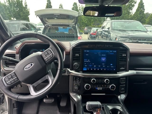 Used 2023 Ford F150 Lariat w/ Max Trailer Tow Package AWD/4WD image 11