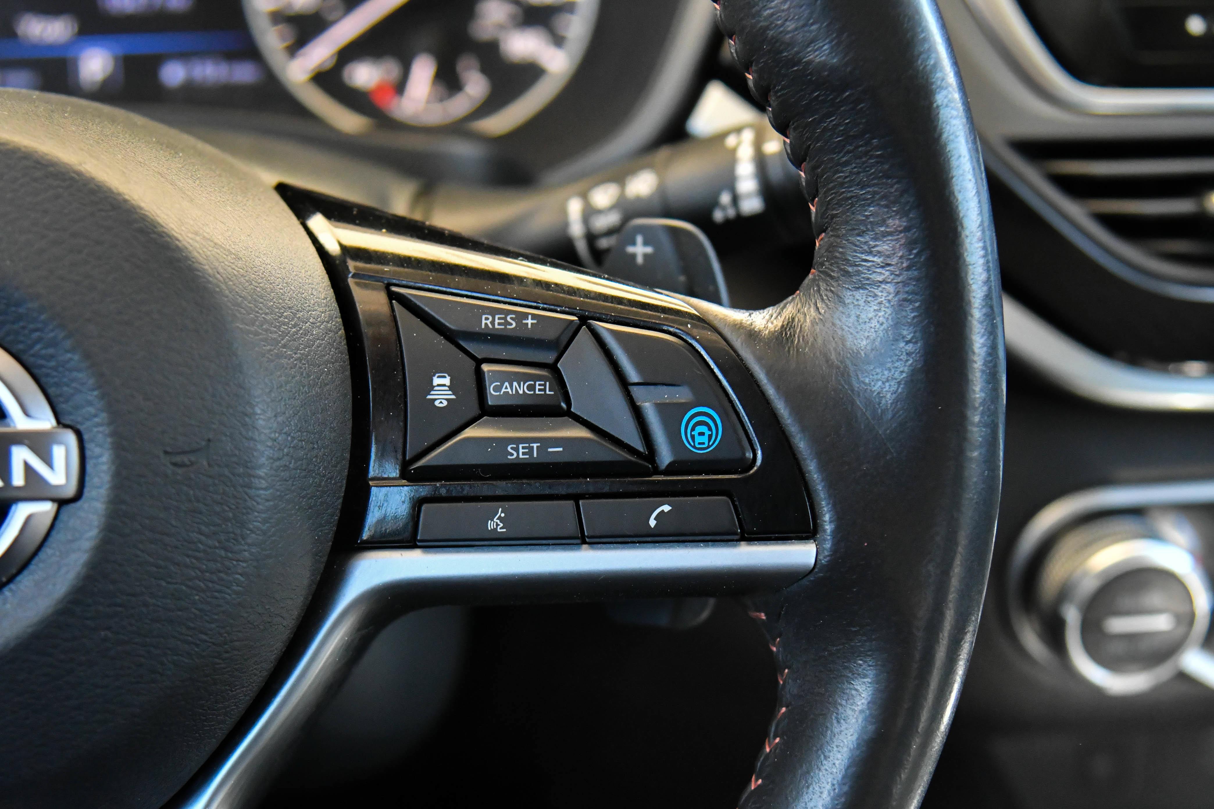 Used 2023 Nissan Altima 2.0 SR FWD image 37