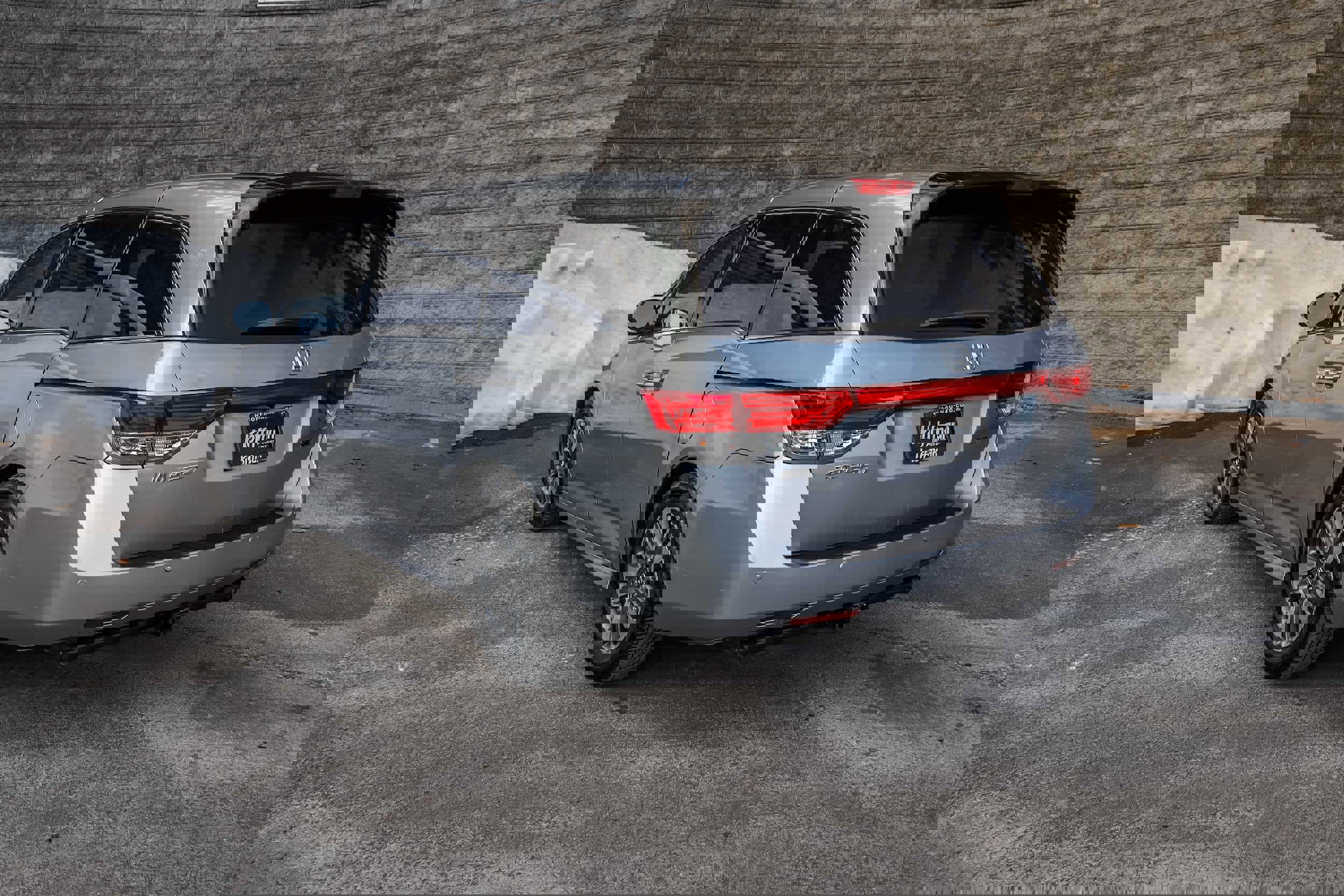 Used 2017 Honda Odyssey Touring image 9