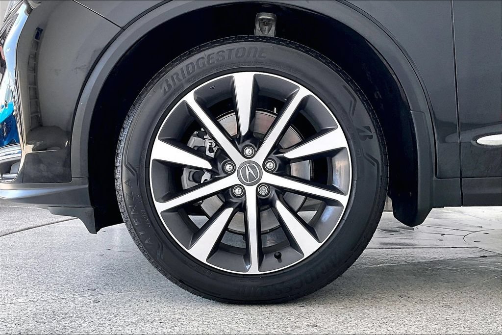 Certified 2026 Acura MDX w/ Technology Package FWD image 11