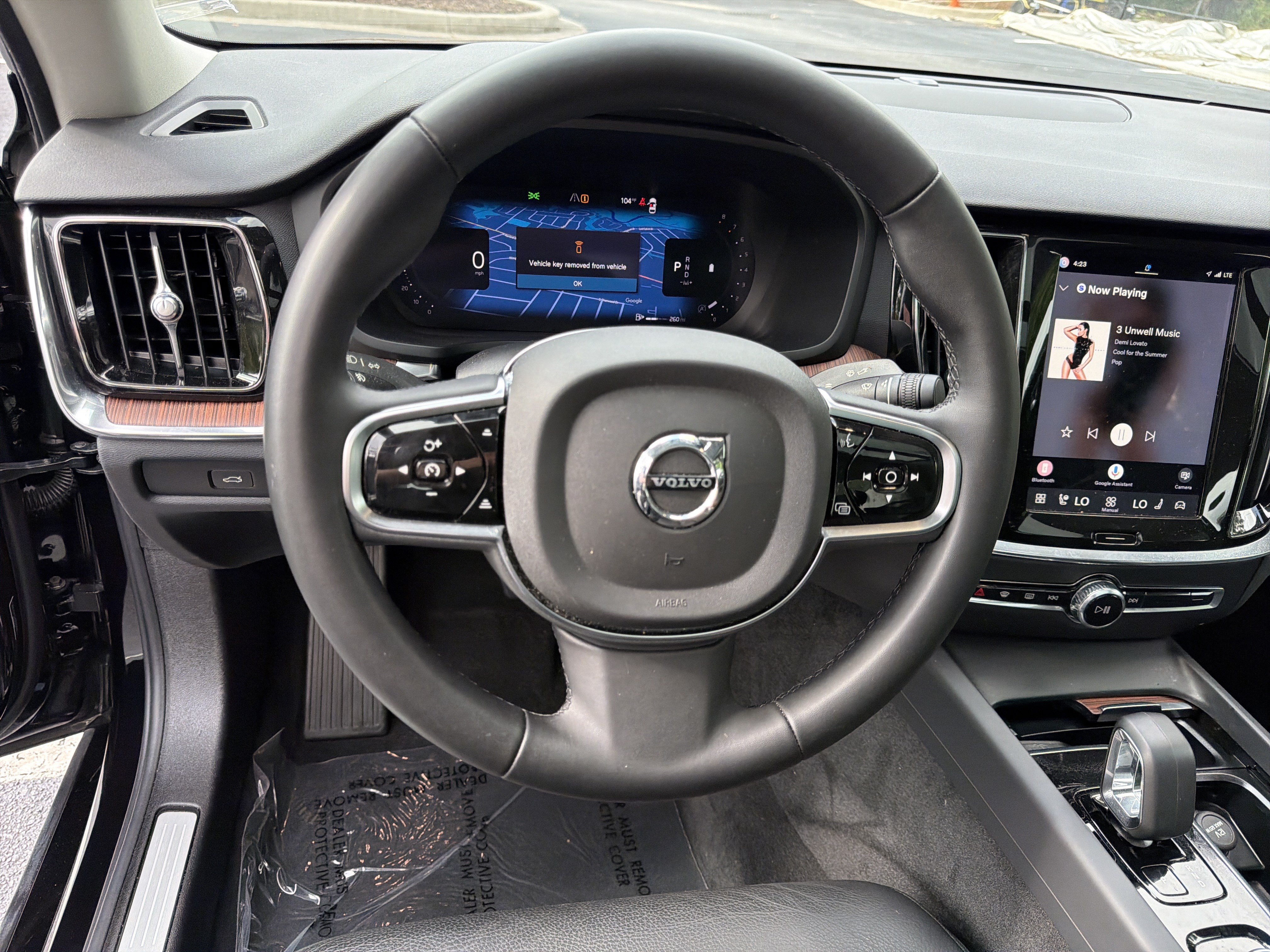 Certified 2025 Volvo S60 B5 Plus FWD image 18
