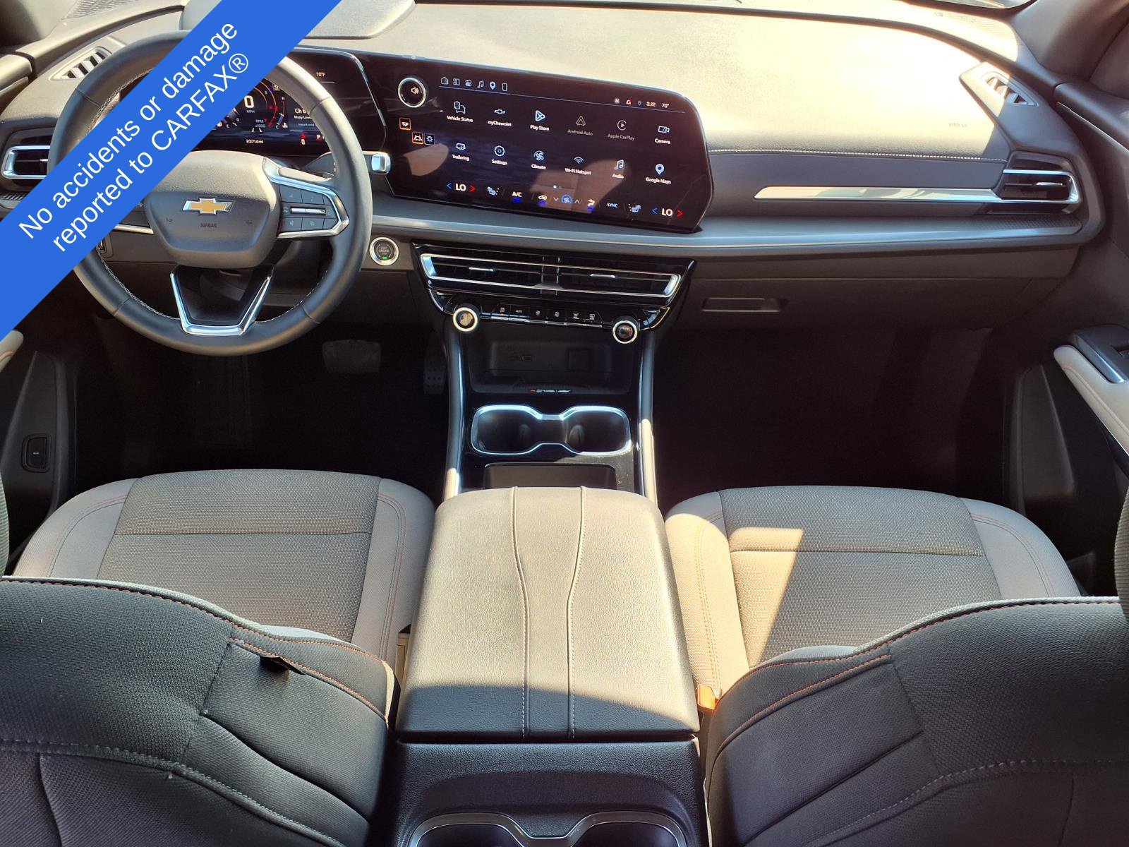 Used 2026 Chevrolet Traverse LT w/ Driver Confidence Package FWD image 12