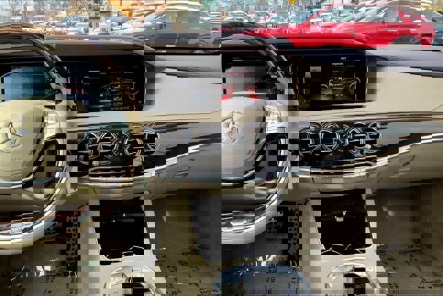 Used 2016 Mercedes-Benz S 550 Sedan image 5