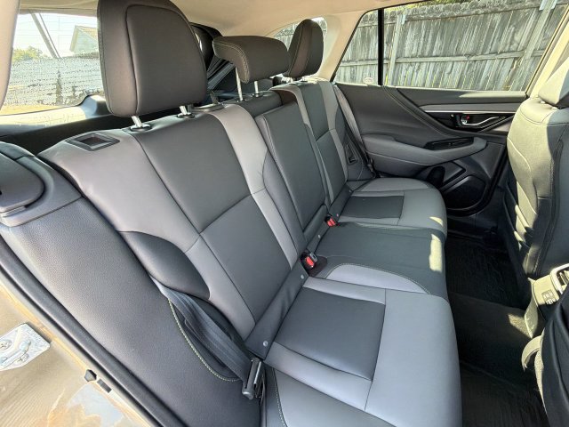 Certified 2024 Subaru Outback Onyx Edition AWD/4WD image 30