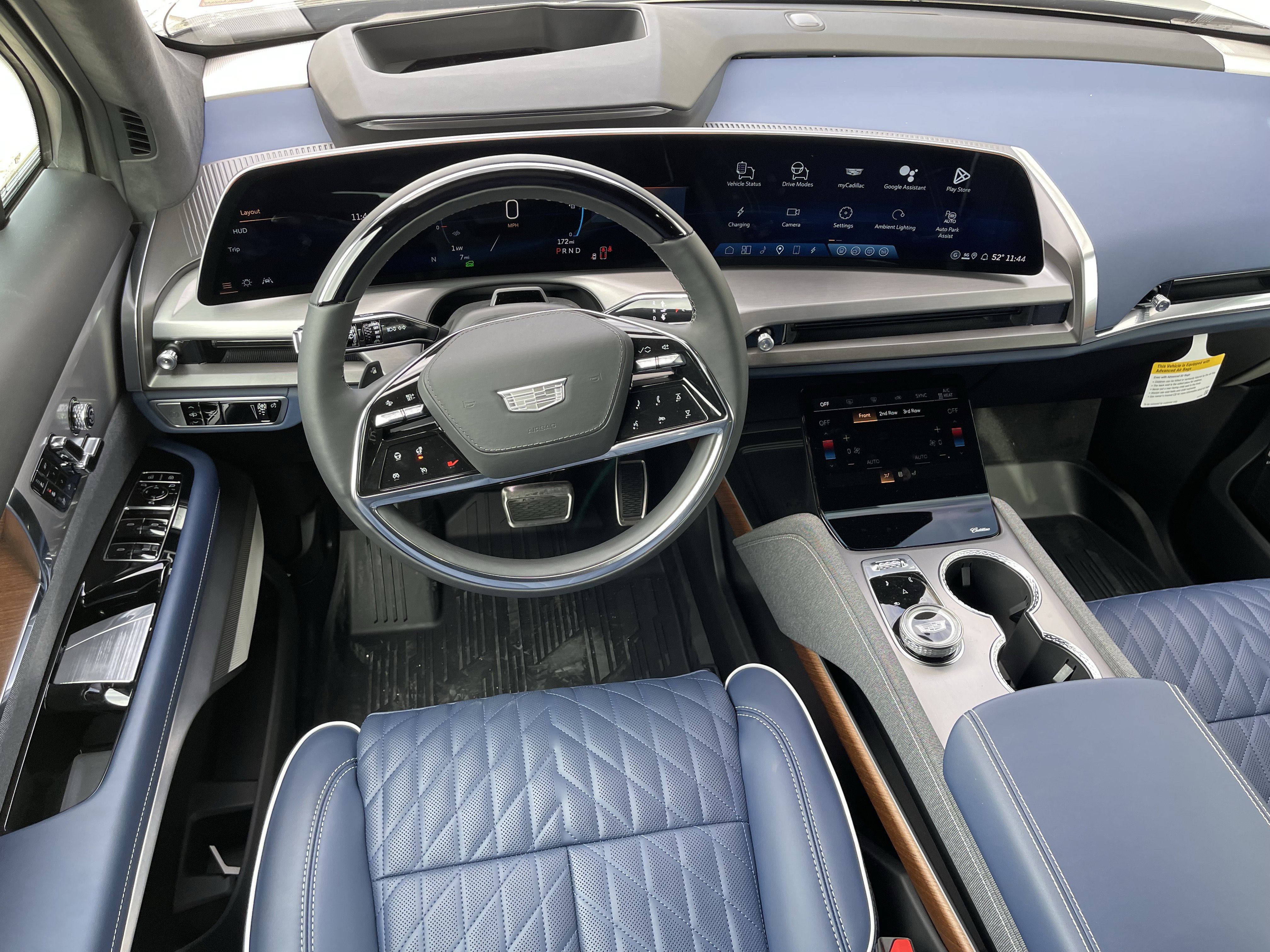 New 2026 Cadillac Vistiq Premium Luxury w/ LPO, Floor Liner Package image 2