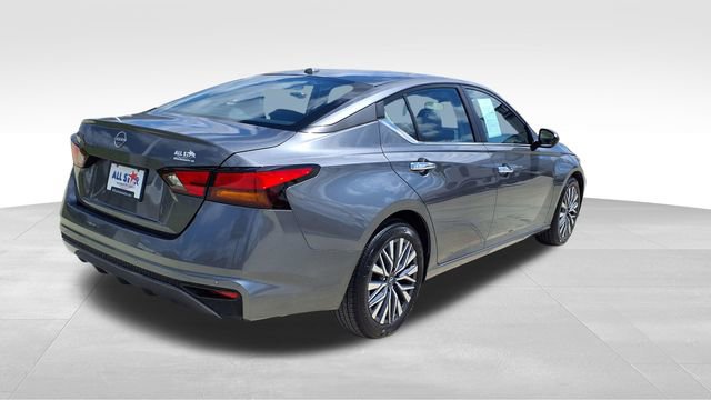 Used 2025 Nissan Altima 2.5 SV image 8