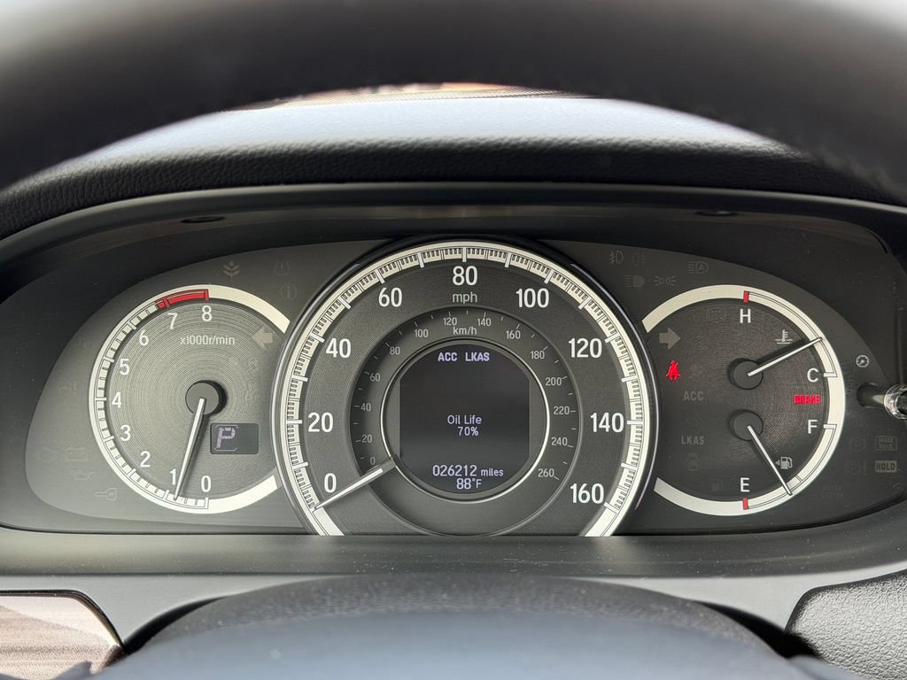Used 2017 Honda Accord Touring image 27