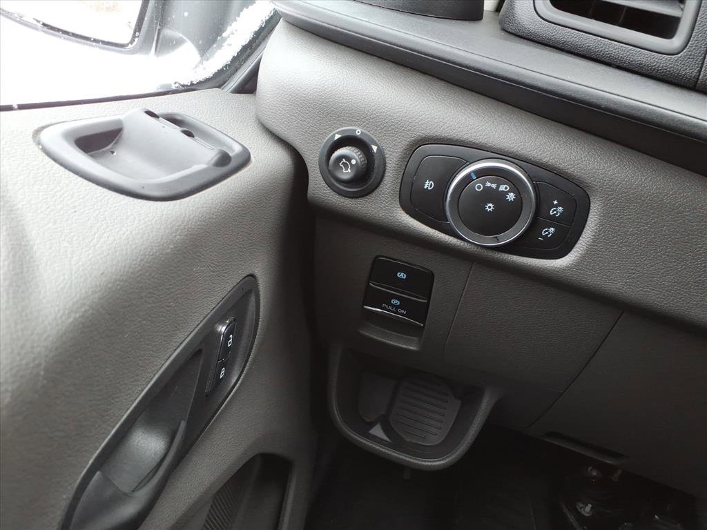 Used 2024 Ford Transit 250 Low Roof AWD w/ Exterior Upgrade Package image 19